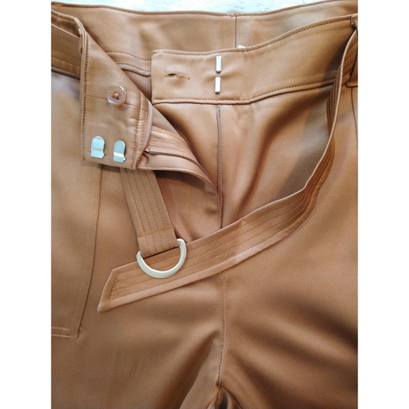 CHICO'S Slim Leg Belted Cargo Utility Ankle Pants Size US 10 - Picture 5 of 9